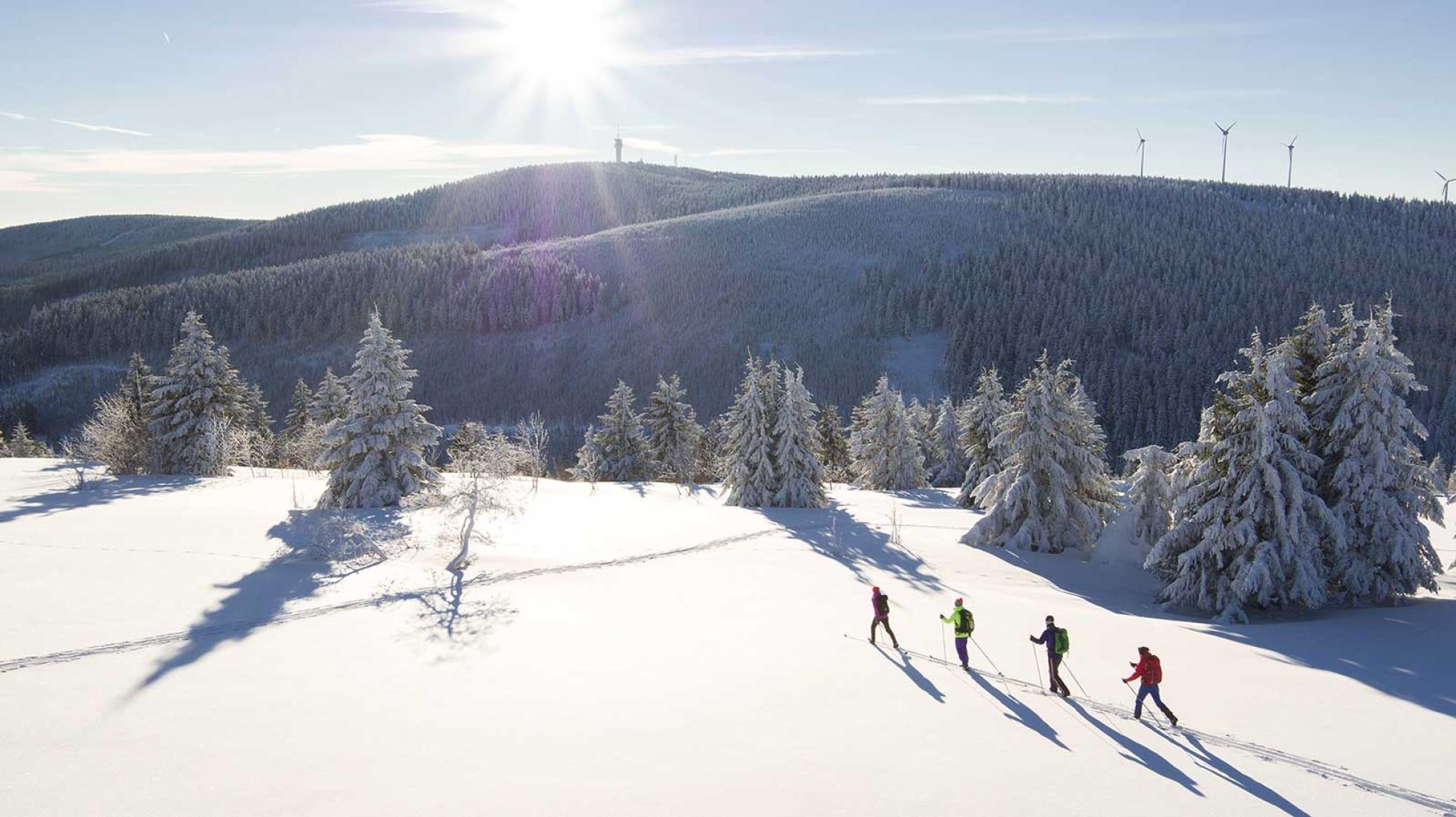 Winterlandschaft mit Wanderern